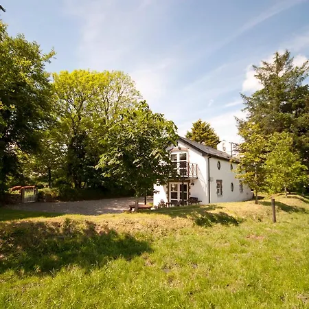 Ferienhaus Bellfry At Old Boley